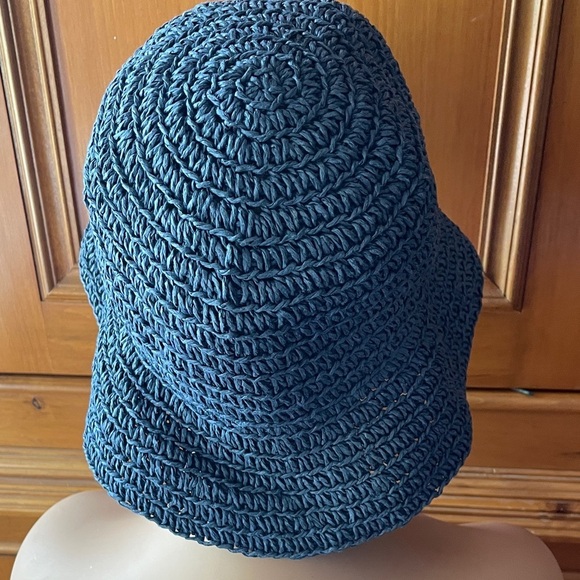 ๐๐ถ๏ธ๐J. Crew NWT Navy Woven Straw Sun Hat๐๐ถ๏ธ๐ - Picture 4 of 8